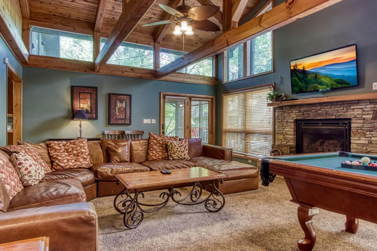 Mountain Lake Lodge, Hot Tub, Theater Room, 1089 Free Tickets Each Paid Day, Dollywood And More Sevierville Εξωτερικό φωτογραφία