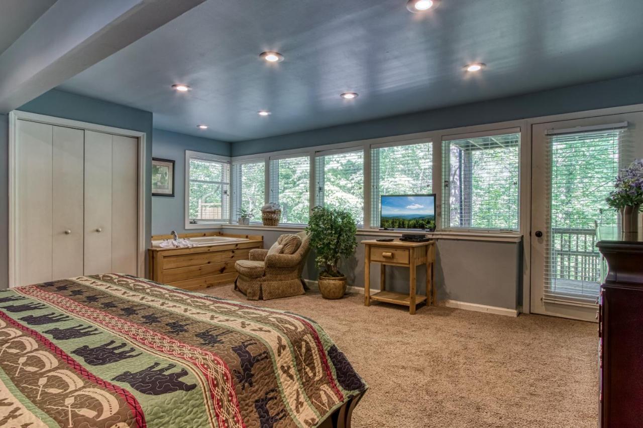 Mountain Lake Lodge, Hot Tub, Theater Room, 1089 Free Tickets Each Paid Day, Dollywood And More Sevierville Εξωτερικό φωτογραφία