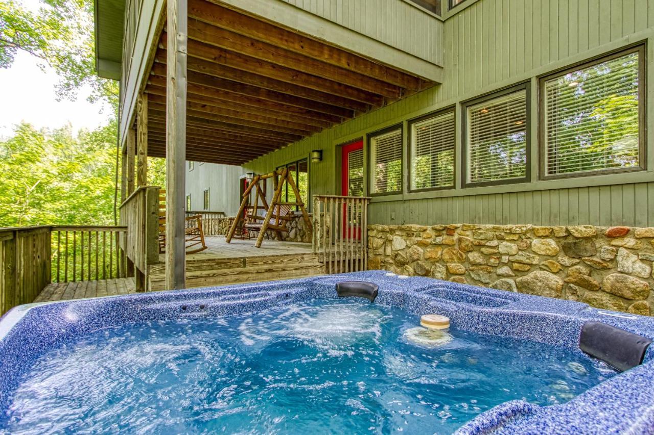 Mountain Lake Lodge, Hot Tub, Theater Room, 1089 Free Tickets Each Paid Day, Dollywood And More Sevierville Εξωτερικό φωτογραφία