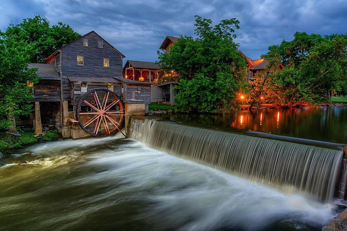 Mountain Lake Lodge, Hot Tub, Theater Room, 1089 Free Tickets Each Paid Day, Dollywood And More Sevierville Εξωτερικό φωτογραφία